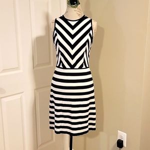 Loft Women's black & white dress Size 6
